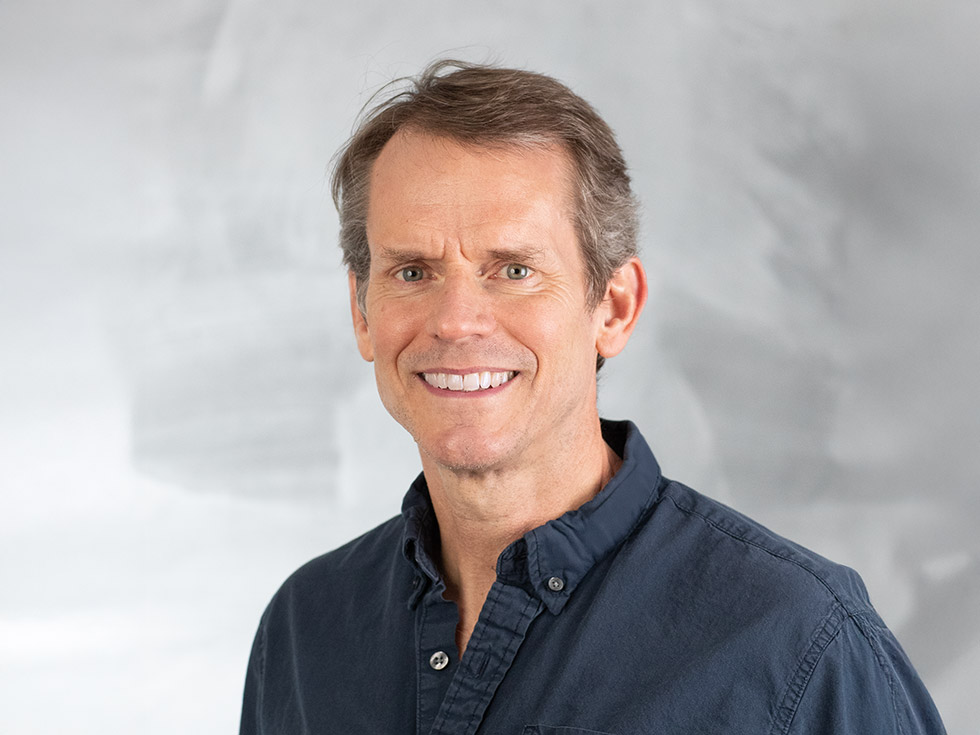 Beau Breslin headshot