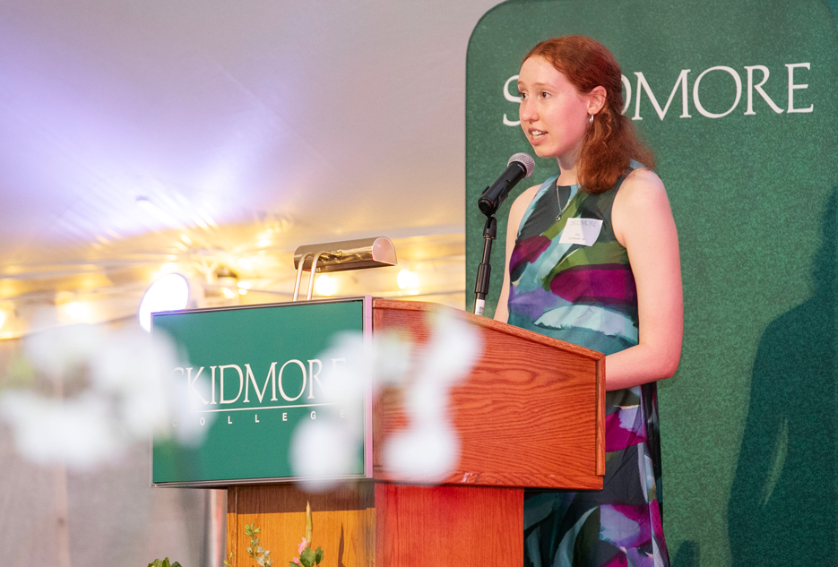 Palamountain scholar Liz Bracht ’24