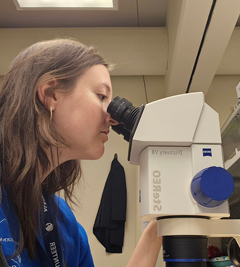 Ariana Cojocaru ’26 in the Albany Medical Center lab